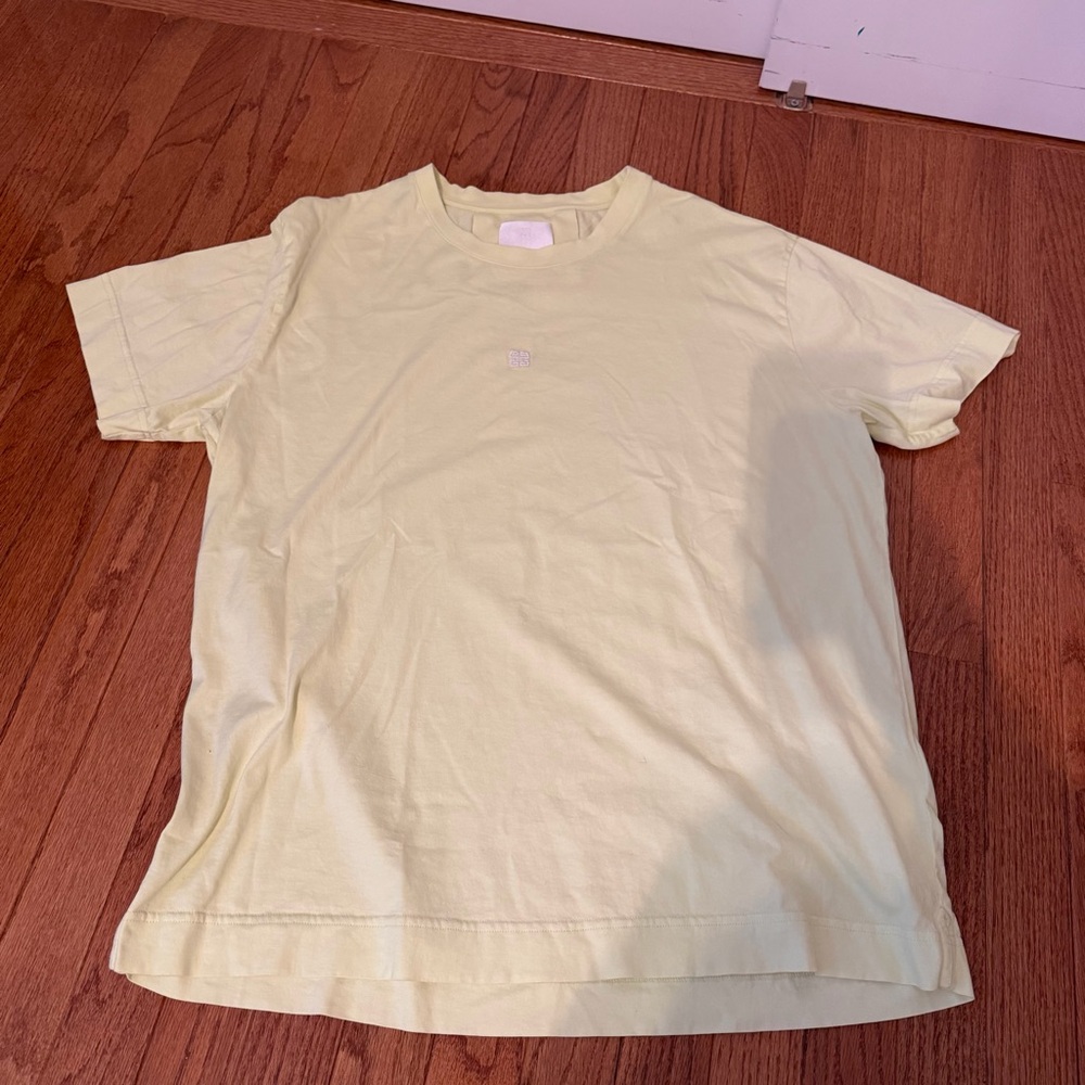 Men’s Givenchy Tshirt in Yellow
